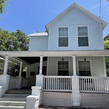 Updated Red Door Revival In Downtown Saint Augustine エクステリア 写真